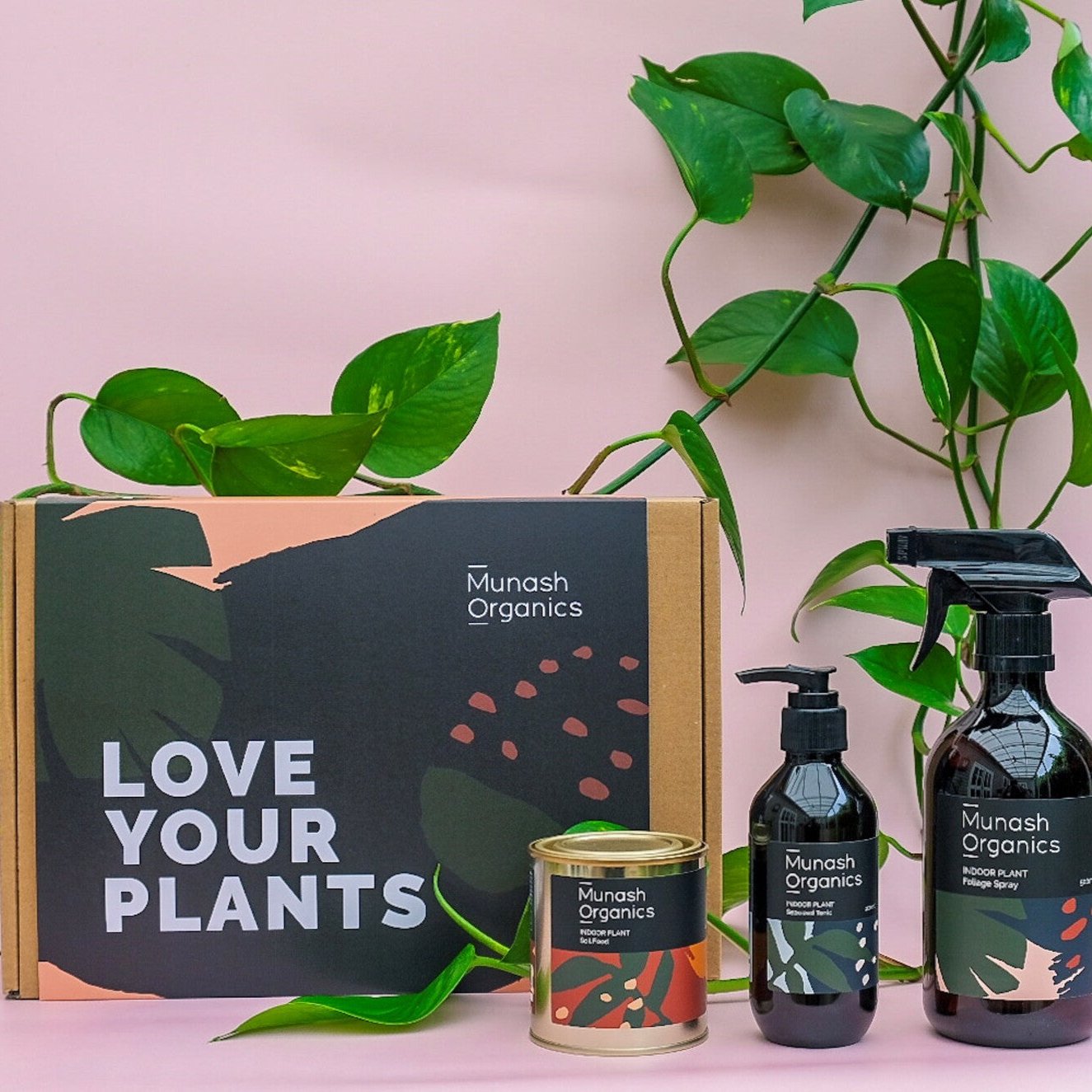 MUNASH LOVE YOUR PLANTS GIFT BOX