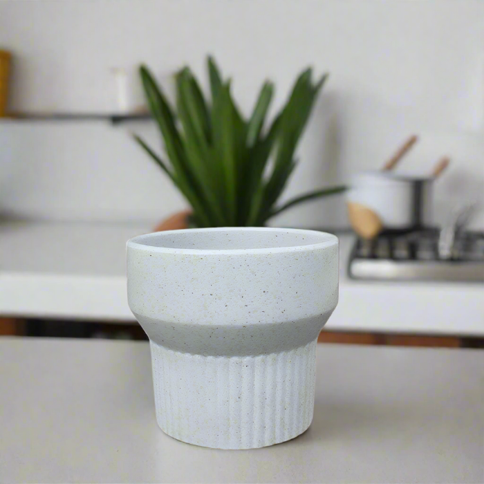 BOTANY POT WHITE MEDIUM