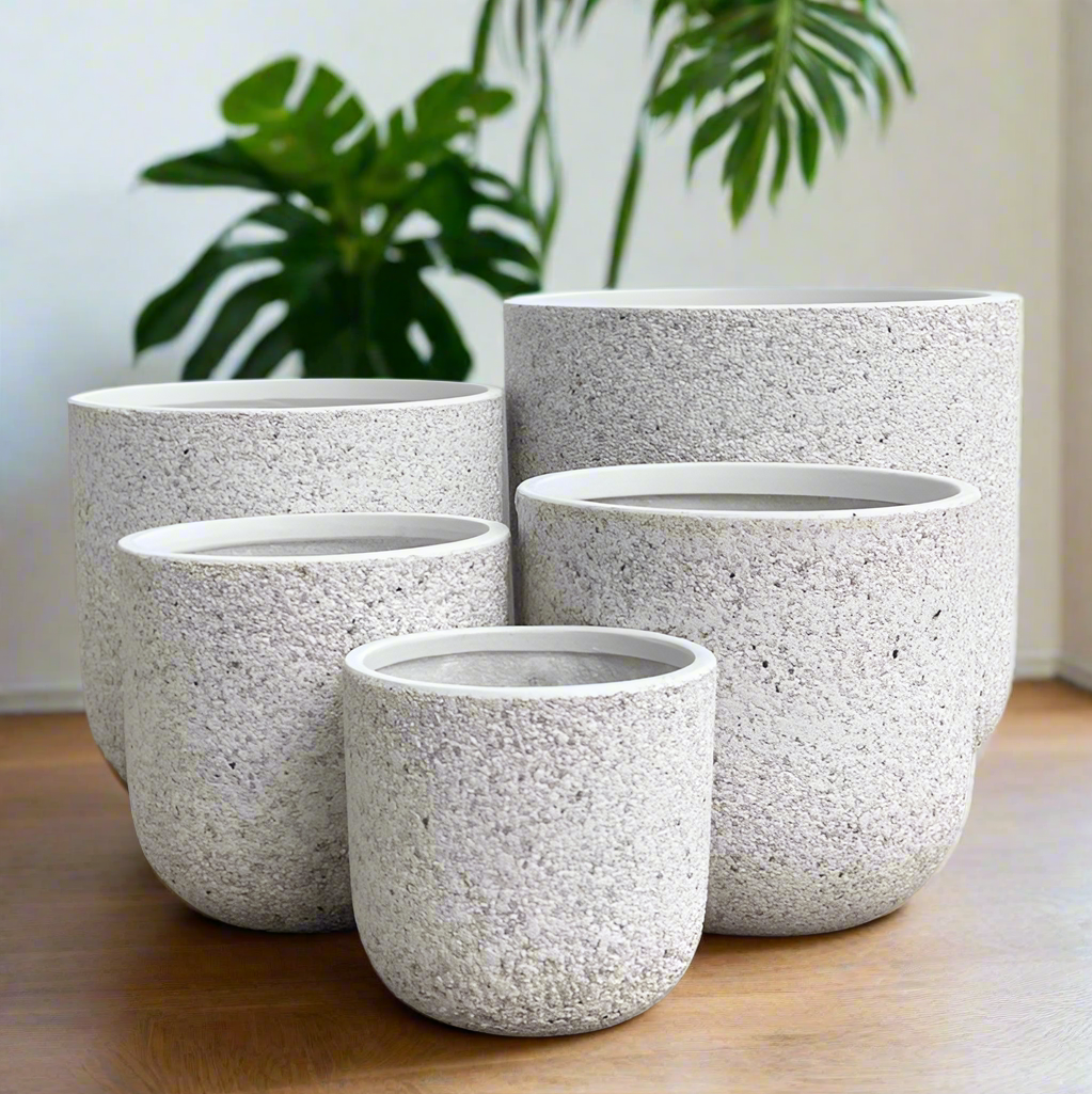 ELLIE PLANTER WHITE PEBBLE X SMALL