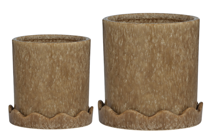 Two brown ceramic planters with scalloped edges on a white background