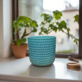 aqua plant pot