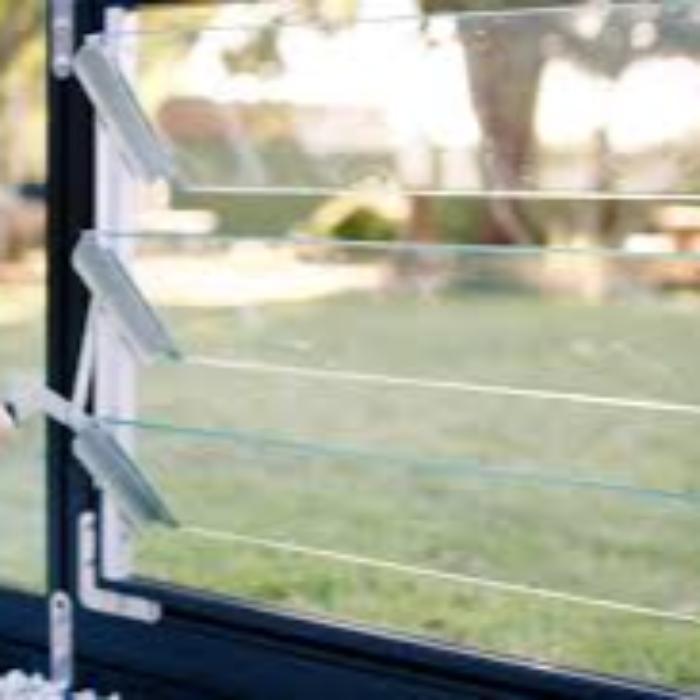 GREENHOUSE GLASS LOUVRE VENT KIT