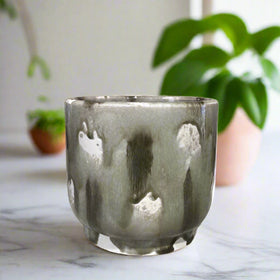 small Griffin pot