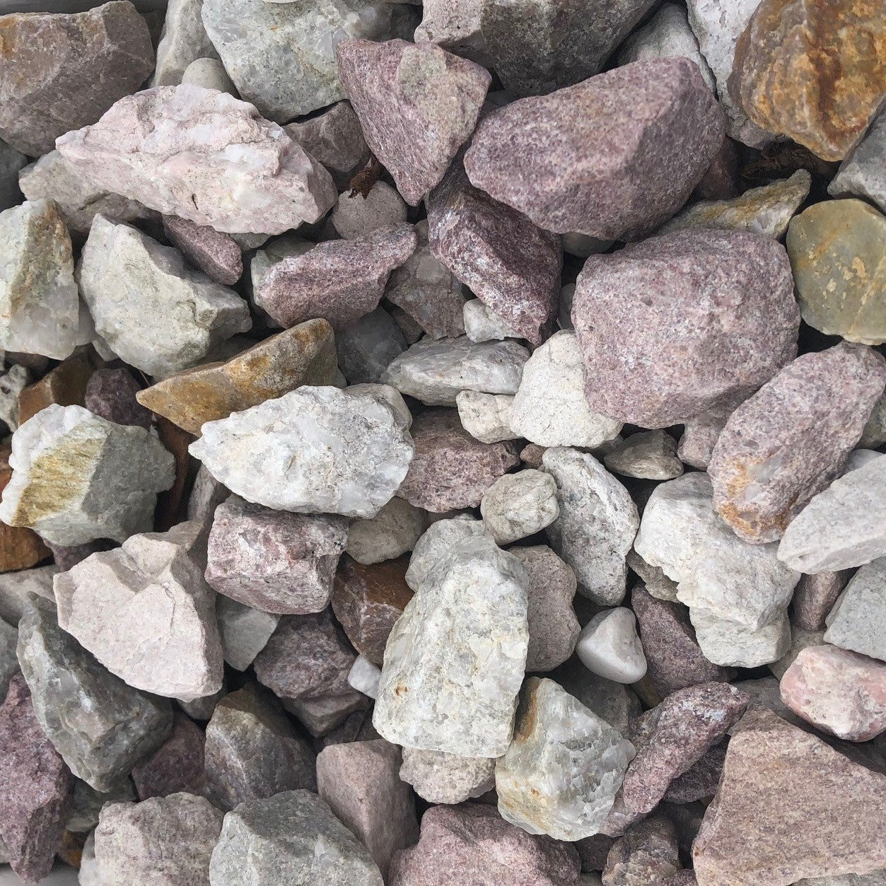 GRAVEL - PINK DECO 20KG